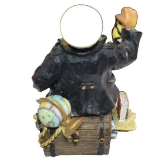 Nautical Theme Decor Sea Captain With Lantern Mooring Pieces With Birds - Picture 6 of 7